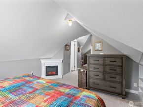 10532 Evanston Avenue N, Seattle WA 98133