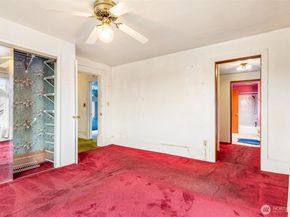 1613 24th Avenue, Seattle WA 98122