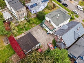 1613 24th Avenue, Seattle WA 98122