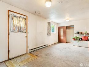 1613 24th Avenue, Seattle WA 98122