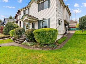 1613 24th Avenue, Seattle WA 98122