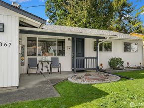 1067 Anacortes Avenue NE, Renton WA 98059