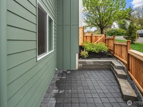 2509 N 42nd Street, Seattle WA 98103