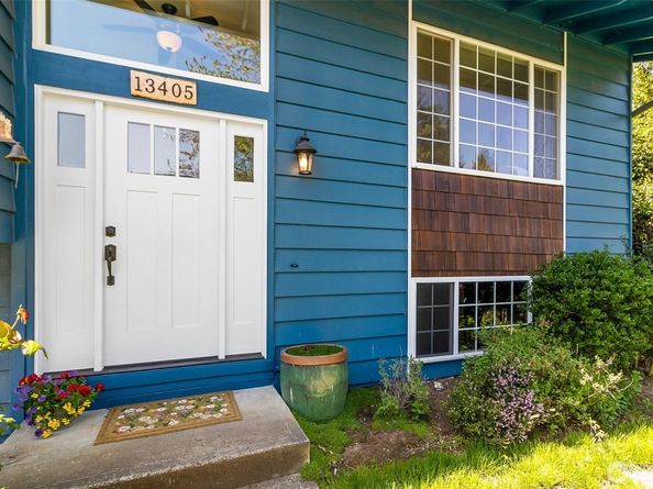 13405 115th Avenue NE, Kirkland WA 98034