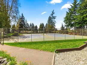13405 115th Avenue NE, Kirkland WA 98034