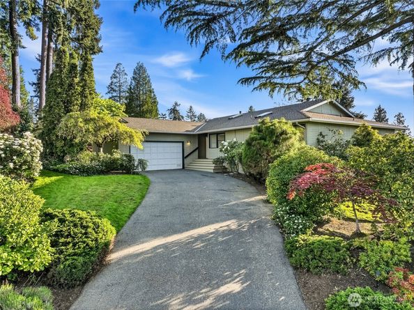 15419 62nd Avenue NE, Kenmore WA 98028