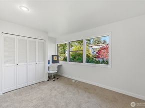 15419 62nd Avenue NE, Kenmore WA 98028