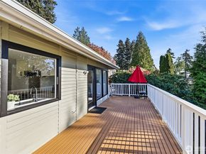 15419 62nd Avenue NE, Kenmore WA 98028