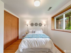 16526 37th Avenue NE, Lake Forest Park WA 98155