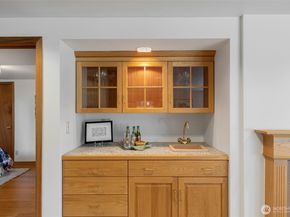 16526 37th Avenue NE, Lake Forest Park WA 98155