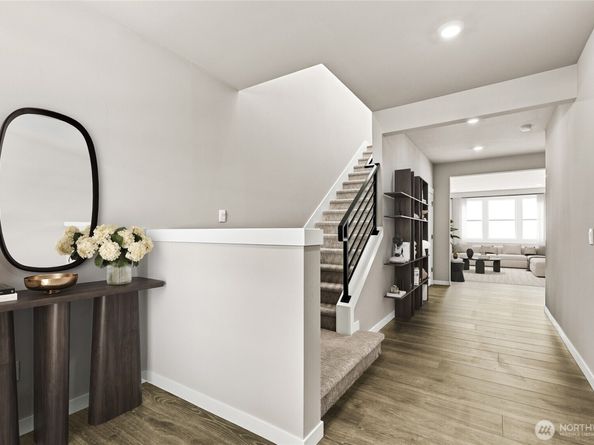 23735 SE 49th Street 23, Issaquah WA 98029