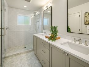 7064 Cleopatra Place NW, Seattle WA 98117