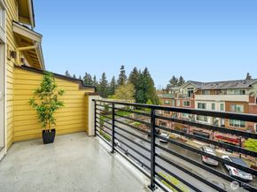 1480 157th Court NE, Bellevue WA 98008