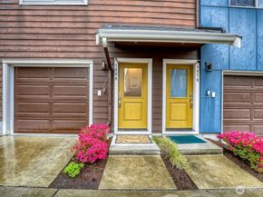 1480 157th Court NE, Bellevue WA 98008
