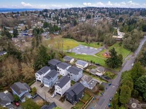 6738 21st Avenue SW, Seattle WA 98106