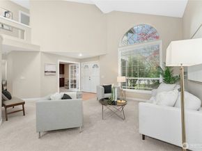 3643 252nd Place SE, Sammamish WA 98029