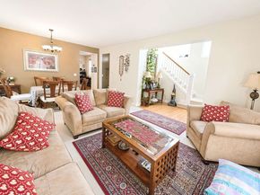 17252 NE 119th Way, Redmond WA 98052