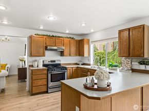 3114 S 366th Court, Federal Way WA 98003