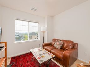 6910 31st Avenue SW, Seattle WA 98126