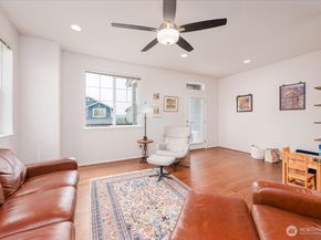 6910 31st Avenue SW, Seattle WA 98126