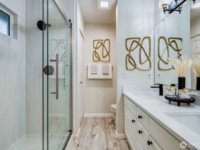 14503 Simonds Road NE C, Kirkland WA 98034