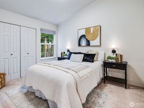 14503 Simonds Road NE C, Kirkland WA 98034