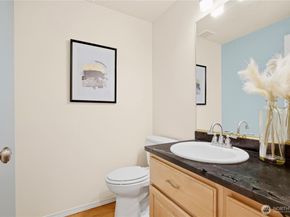 4017 251st Way NE, Redmond WA 98053