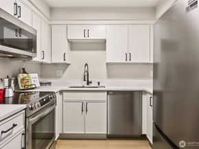 18200 73rd Avenue NE A311, Kenmore WA 98028