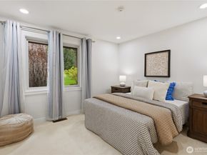 21633 NE 29th St, Sammamish WA 98074
