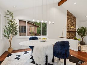 21633 NE 29th St, Sammamish WA 98074
