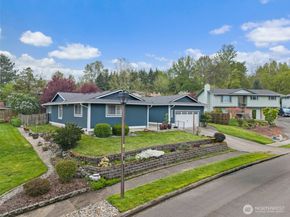914 S 30th Place, Renton WA 98055