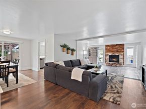 914 S 30th Place, Renton WA 98055