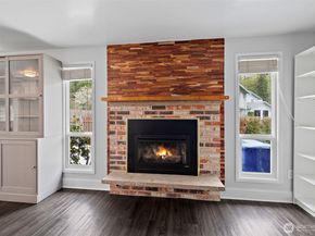 914 S 30th Place, Renton WA 98055