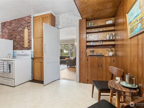 4903 S 31st Avenue, Seattle WA 98108