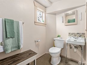 4903 S 31st Avenue, Seattle WA 98108