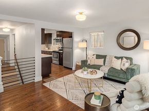 2011 NE 97th Street, Seattle WA 98115