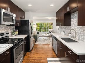 2011 NE 97th Street, Seattle WA 98115