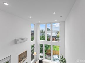 2612 E Yesler Way, Seattle WA 98122