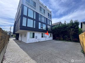 2612 E Yesler Way, Seattle WA 98122