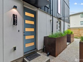 2612 E Yesler Way, Seattle WA 98122