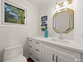 4411 170th Avenue SE, Bellevue WA 98006
