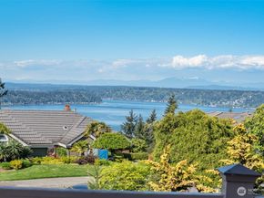 4411 170th Avenue SE, Bellevue WA 98006