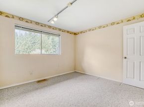 20115 48 Avenue SE, Bothell WA 98012