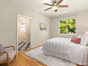 20367 Fortune Place NE, Poulsbo WA 98370