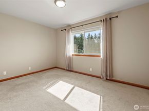 1443 NE 166th Court 3, Shoreline WA 98155