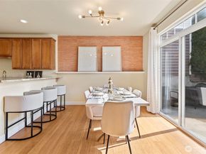 1443 NE 166th Court 3, Shoreline WA 98155