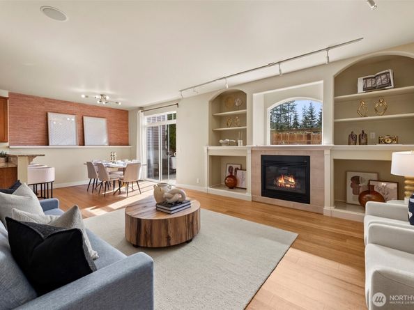 1443 NE 166th Court 3, Shoreline WA 98155