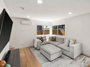 4028 5th Avenue NE, Seattle WA 98105