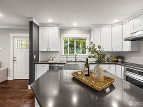814 23rd Avenue E, Seattle WA 98112