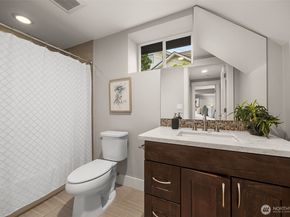 814 23rd Avenue E, Seattle WA 98112